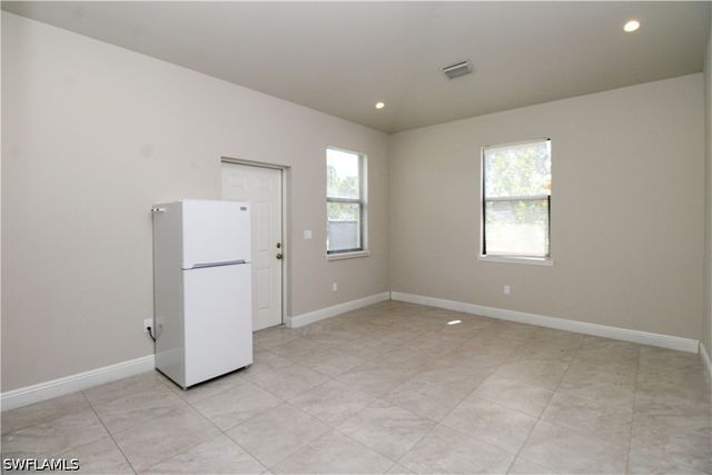 2861 Tropicana BLVD A1, Naples, FL 34116