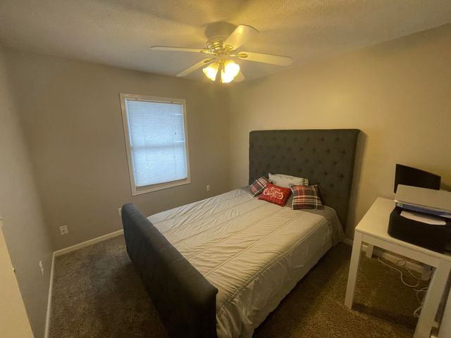 20 HURON Circle, Council Bluffs, IA 51501