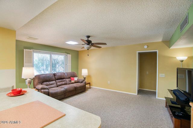 9815 W LINDGREN Avenue, Sun City, AZ 85373