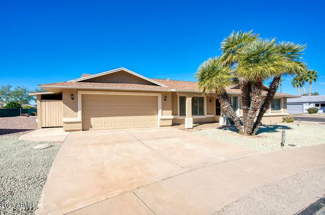 9815 W LINDGREN Avenue, Sun City, AZ 85373