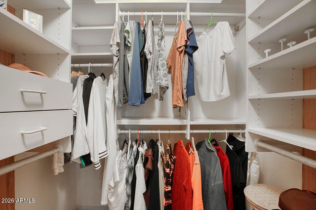 9815 W LINDGREN Avenue, Sun City, AZ 85373