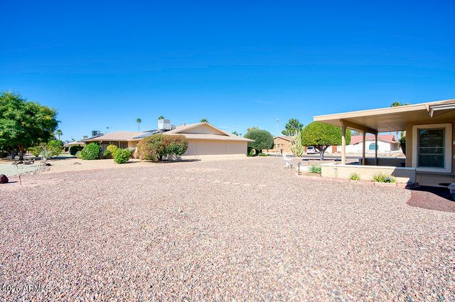 9815 W LINDGREN Avenue, Sun City, AZ 85373