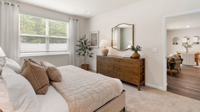 1304 Wood Vine Drive, Oak Point, TX 75068