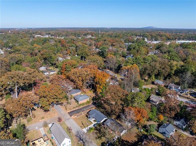 2425 Mellville Avenue, Decatur, GA 30032