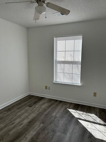 309 Brookside Drive, Mcdonough, GA 30253