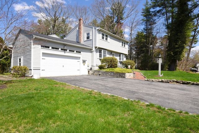 9 Hermosa Dr, Easton, MA 02375