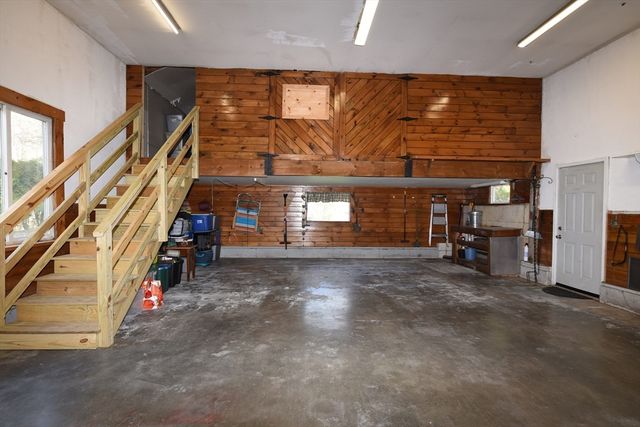 9 Hermosa Dr, Easton, MA 02375