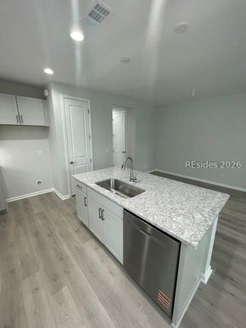 328 Tropics Ave, Hardeeville, SC 29927