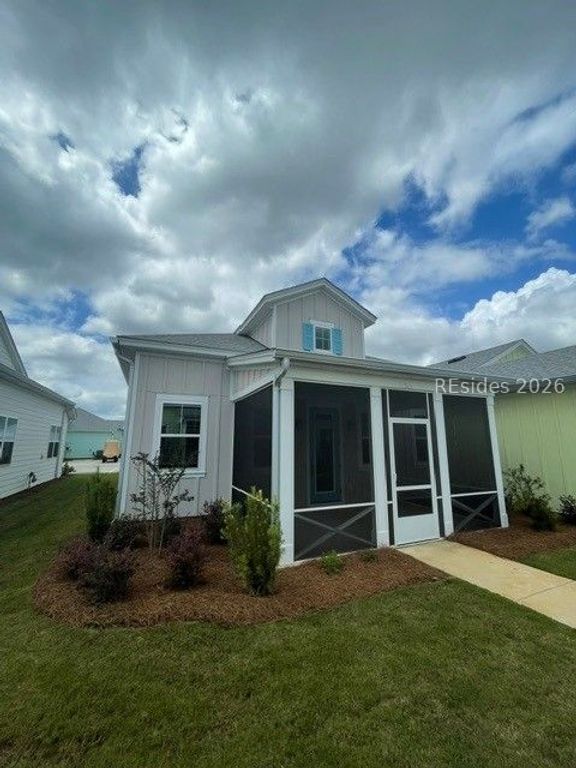 328 Tropics Ave, Hardeeville, SC 29927