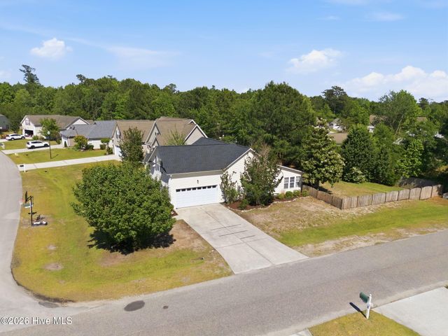 100 Mulberry Circle, Hampstead, NC 28443