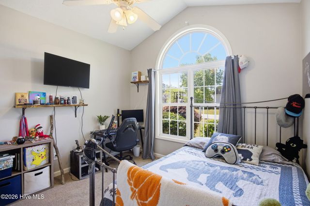 100 Mulberry Circle, Hampstead, NC 28443