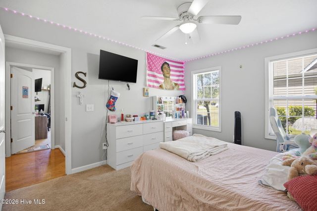 100 Mulberry Circle, Hampstead, NC 28443