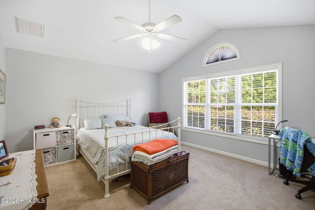 100 Mulberry Circle, Hampstead, NC 28443