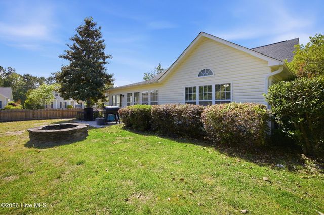 100 Mulberry Circle, Hampstead, NC 28443