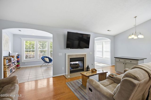 100 Mulberry Circle, Hampstead, NC 28443