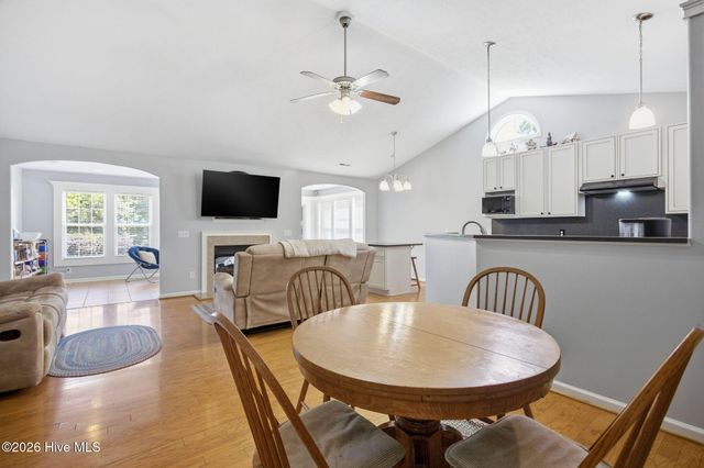 100 Mulberry Circle, Hampstead, NC 28443