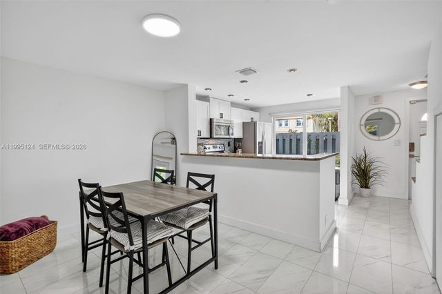 1953 NE 15th Ave 1953, Fort Lauderdale, FL 33305