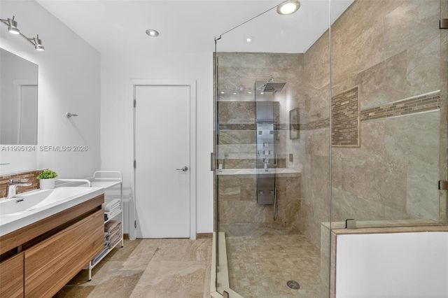 1953 NE 15th Ave 1953, Fort Lauderdale, FL 33305