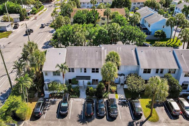 1953 NE 15th Ave 1953, Fort Lauderdale, FL 33305