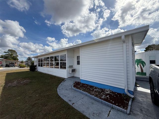 4655 MADISON AVENUE, Zephyrhills, FL 33541