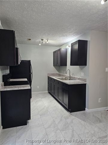 797 Hedgelawn Way, Fayetteville, NC 28311