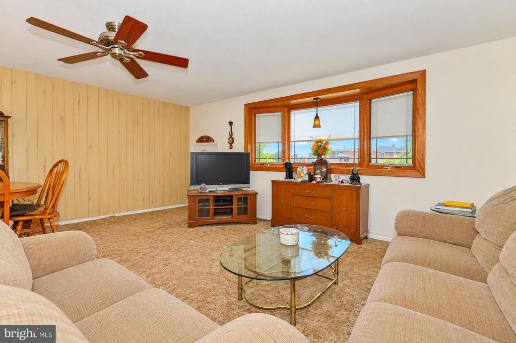 3363 ELLISTON CIR, PHILADELPHIA, PA 19114 — photo 3