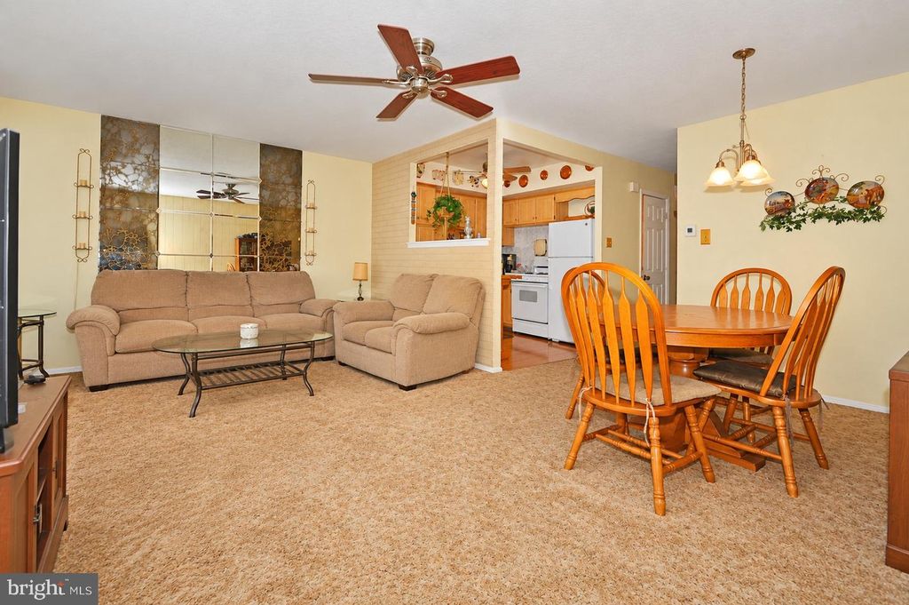 3363 ELLISTON CIR, PHILADELPHIA, PA 19114 — photo 4