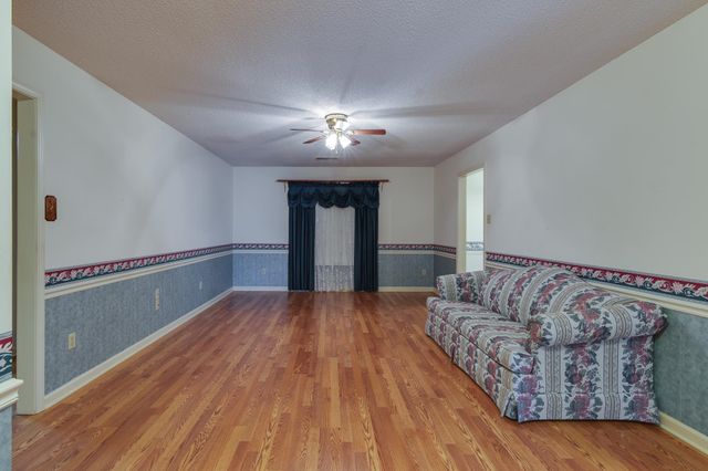 41 KINGSTON DR, Atoka, TN 38004