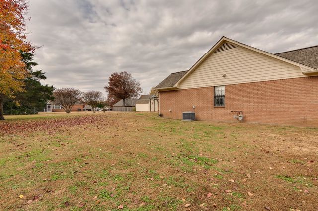 41 KINGSTON DR, Atoka, TN 38004