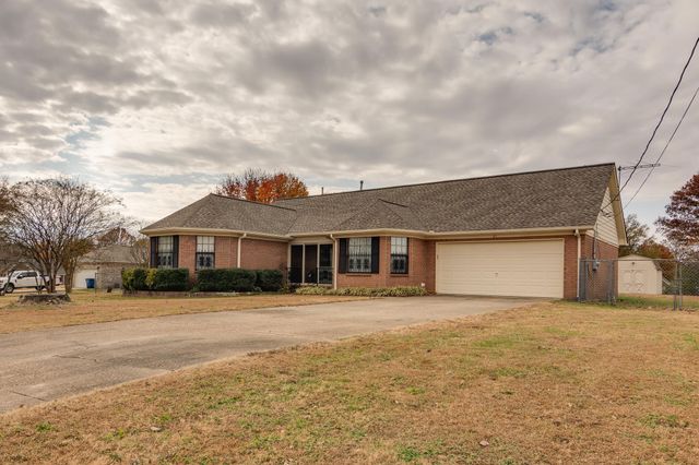 41 KINGSTON DR, Atoka, TN 38004