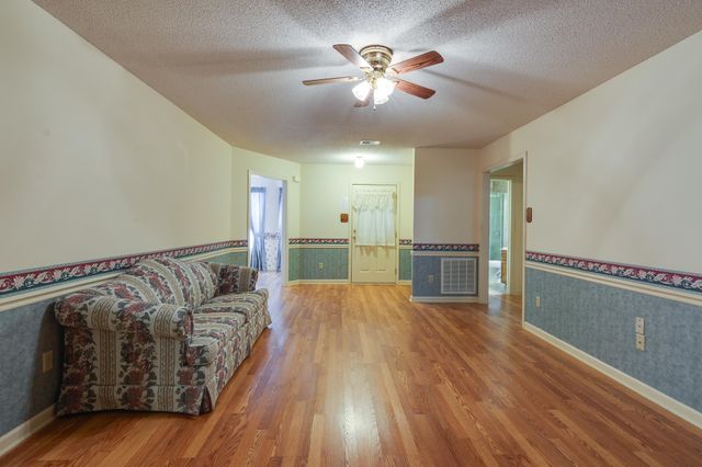 41 KINGSTON DR, Atoka, TN 38004