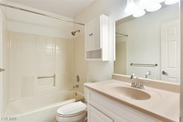 2136 SUN SWEPT Way, Henderson, NV 89074