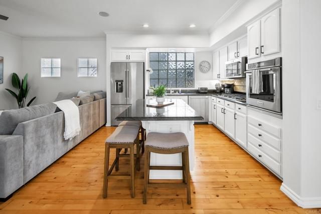 424 N Tremont Street, Oceanside, CA 92054