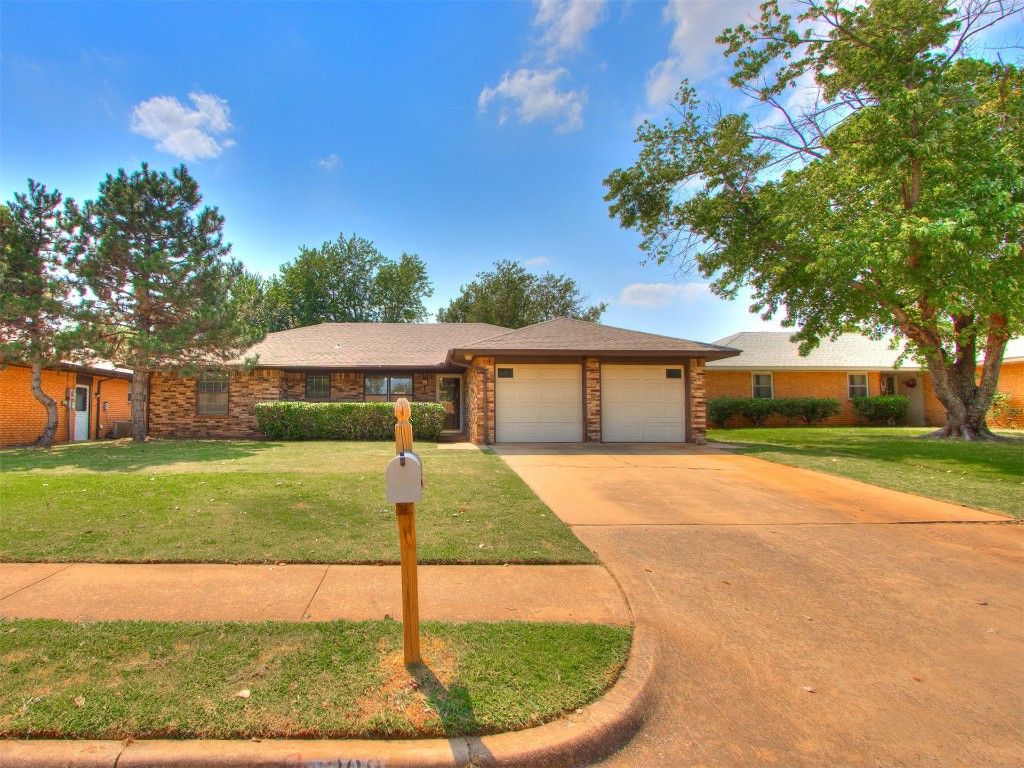 1309 Old Mill Road, Moore, OK 73160