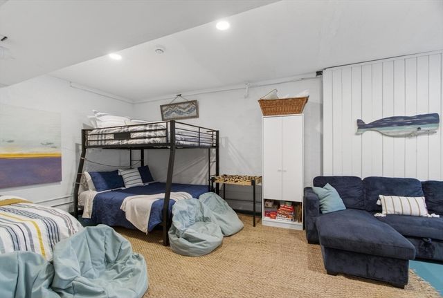 4 Northern Blvd, Newbury, MA 01951