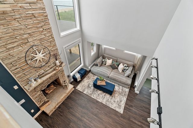 4 Northern Blvd, Newbury, MA 01951