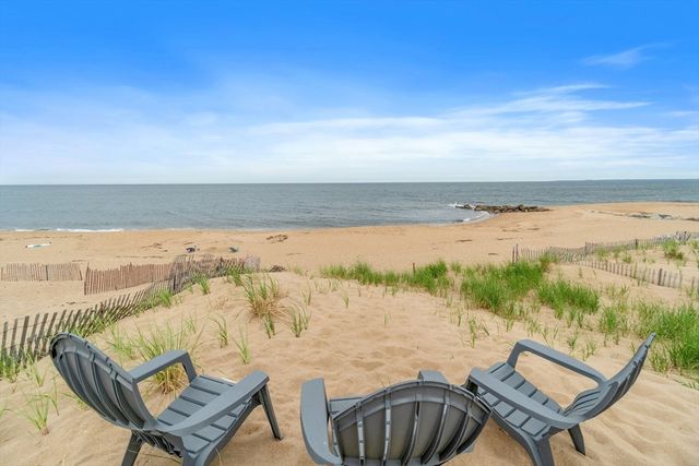 4 Northern Blvd, Newbury, MA 01951