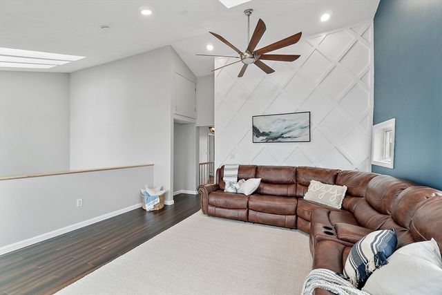 4 Northern Blvd, Newbury, MA 01951