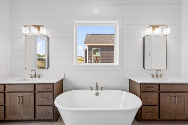 5425 Fremar Circle, E, Thompsons Station, TN 37179