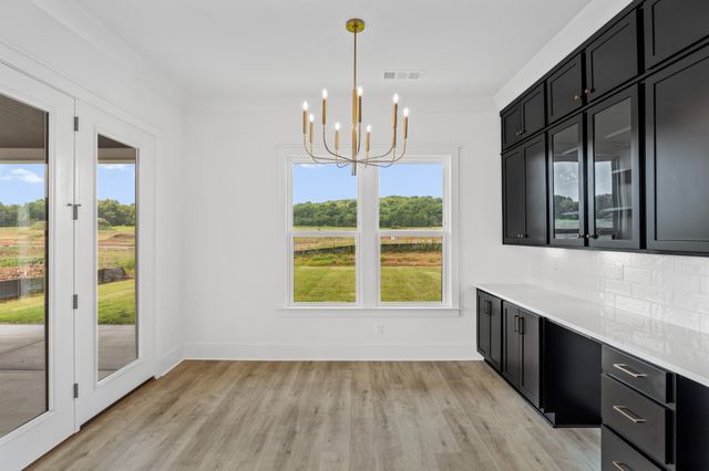 5425 Fremar Circle, E, Thompsons Station, TN 37179