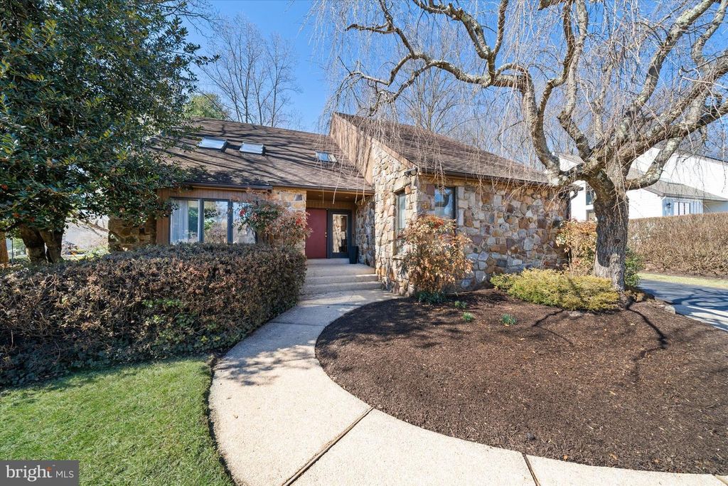 100 BELLANT CIR, Wilmington, DE 19807