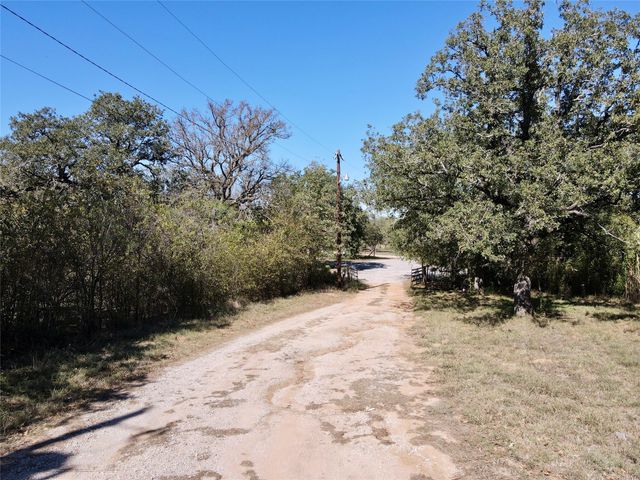 251 Tumbleweed Court, Millsap, TX 76066