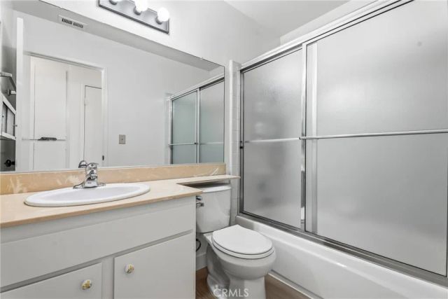 26853 Avenida Terraza, Saugus, CA 91350