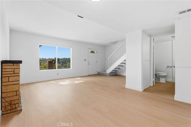 26853 Avenida Terraza, Saugus, CA 91350