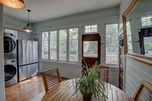 1903 S Austin Ave, Georgetown, TX 78626