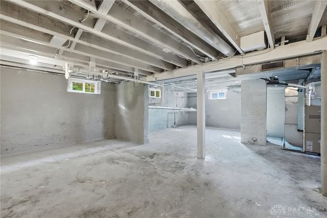 37 Paw Paw Street, Dayton, OH 45404