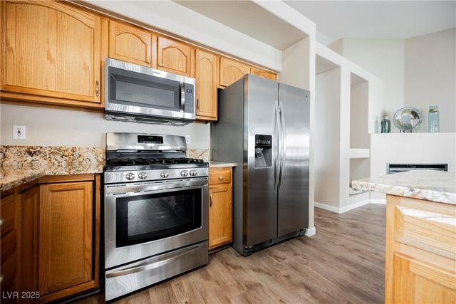 5721 Whale Rock Street, Las Vegas, NV 89149