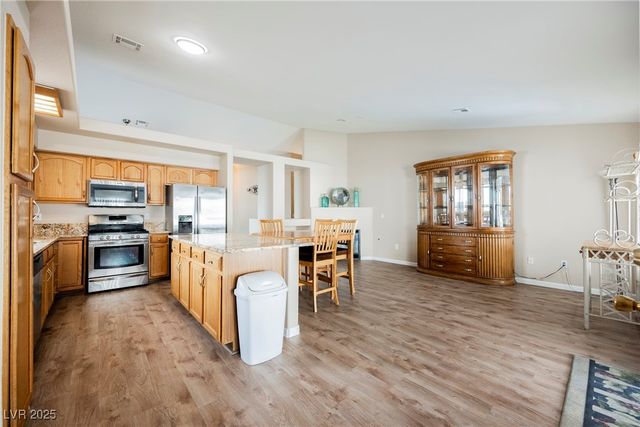 5721 Whale Rock Street, Las Vegas, NV 89149