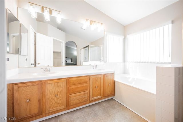 5721 Whale Rock Street, Las Vegas, NV 89149