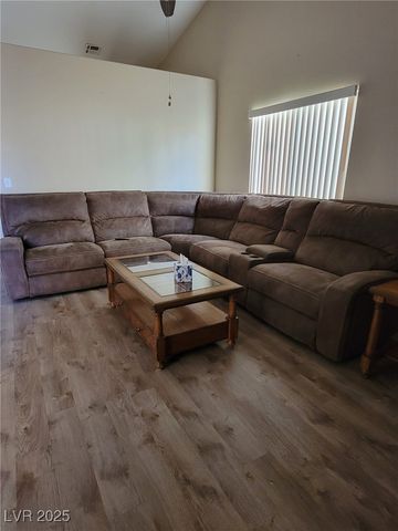 5721 Whale Rock Street, Las Vegas, NV 89149